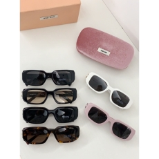 Miu miu Sunglasses